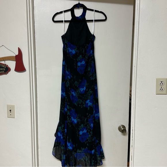 Lulus Elegant Entrance Black Floral Print Halter Maxi Dress - Picture 8 of 13